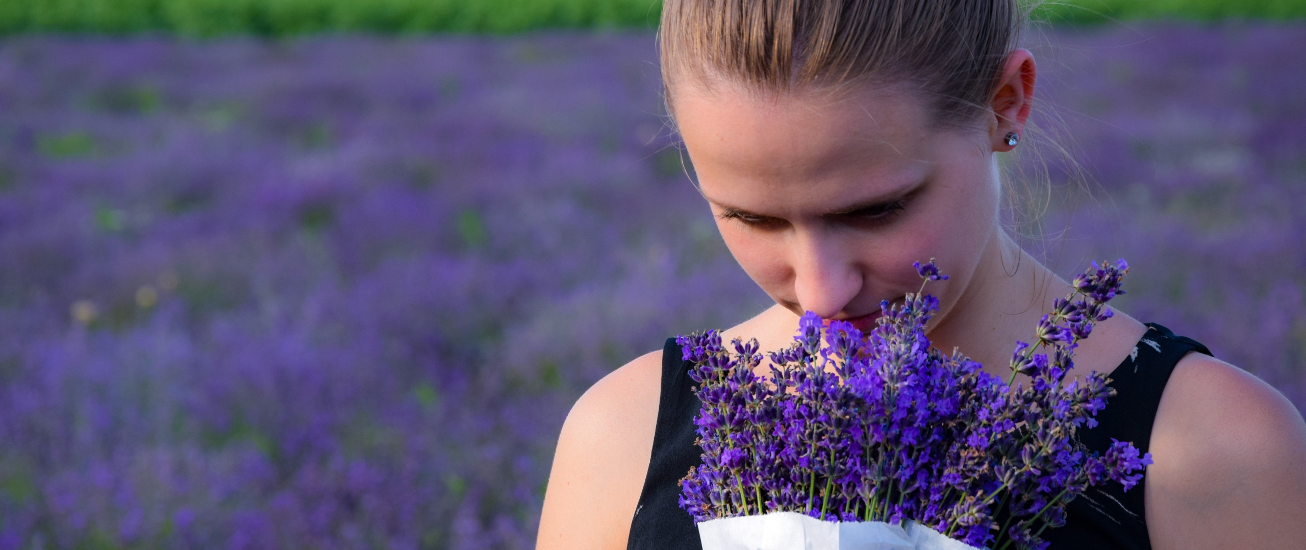 Bedankt Voorstellen Fervent Wat doet geur met ons? - Stichting Aromatherapie